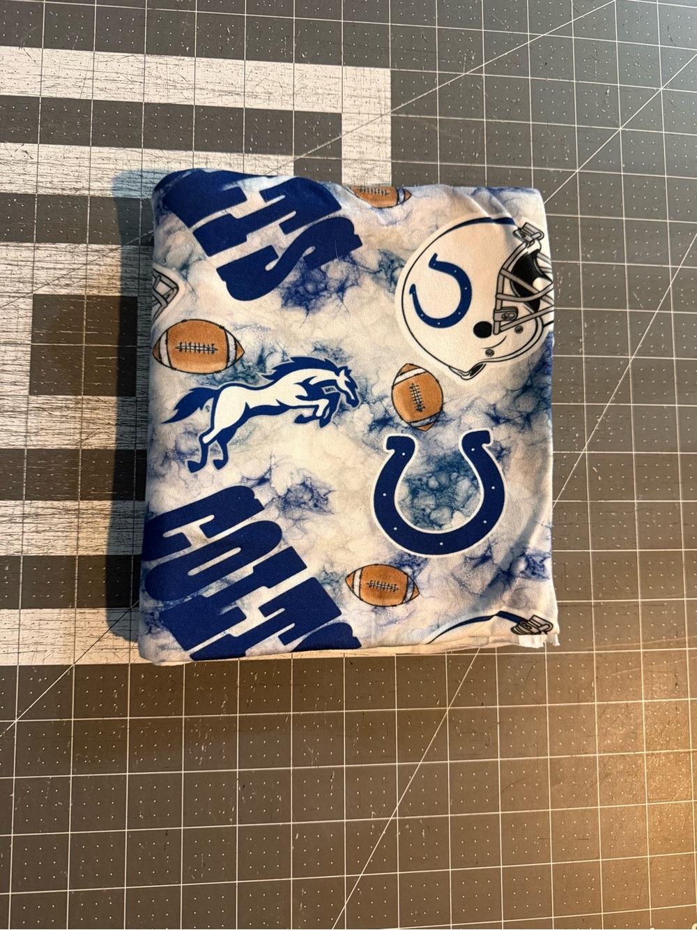 Dbp Fabric Colts Football 1 yard cut